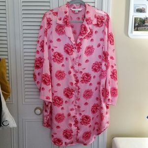 EUC Cacique sleep shirt